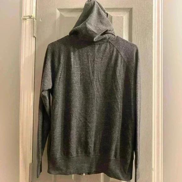 Womens Nike zippered front drawstring hoodie jacket in gray front pockets MEDIUM - Picture 6 of 9